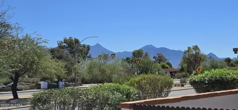 184 S La Canada Dr UNIT C, Green Valley, AZ 85614