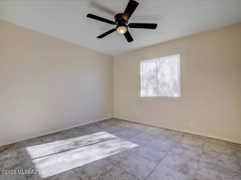 Bedroom - 5704 E 24th St, Tucson, AZ 85711 photo 3 of 5