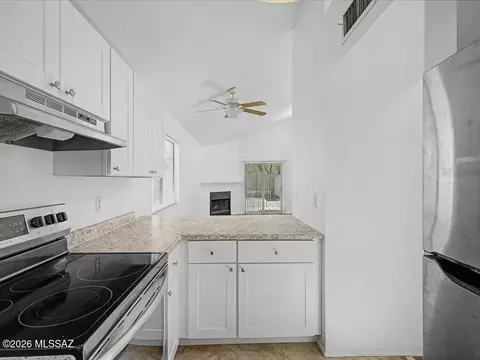 Kitchen - 5704 E 24th St, Tucson, AZ 85711 photo 7 of 7