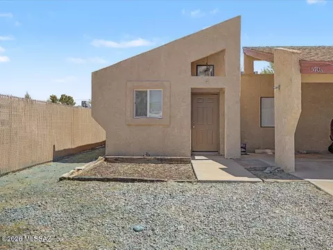 Exterior - 5704 E 24th St, Tucson, AZ 85711 photo 5 of 8