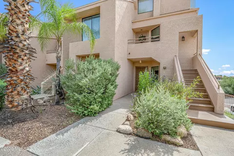 5675 N Camino Esplendora #1100, Tucson, AZ 85718