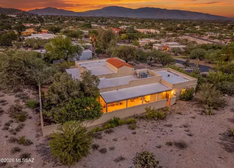 View/Area - 6801 E Brownstone Pl, Tucson, AZ 85750 photo 1 of 11
