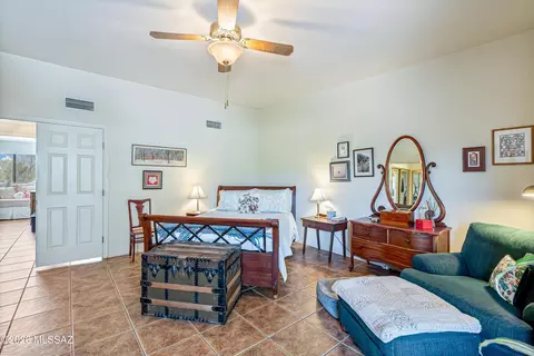 Bedroom - 6801 E Brownstone Pl, Tucson, AZ 85750 photo 3 of 5