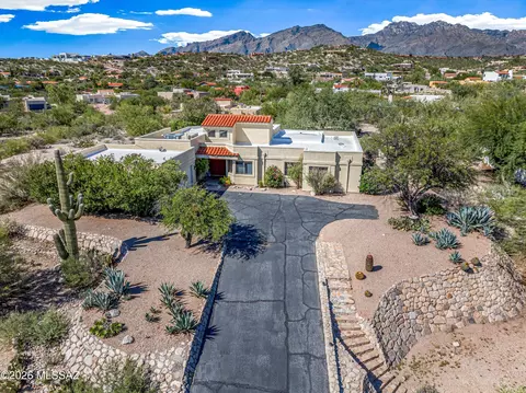 View/Area - 6801 E Brownstone Pl, Tucson, AZ 85750 photo 4 of 11