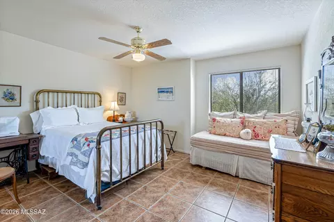 Bedroom - 6801 E Brownstone Pl, Tucson, AZ 85750 photo 4 of 5