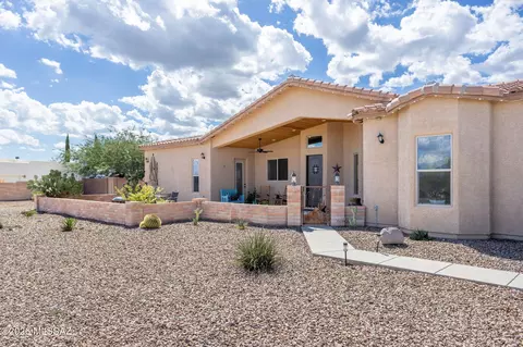 Exterior - 2540 E Lomas Dr, Vail, AZ 85641 photo 4 of 9