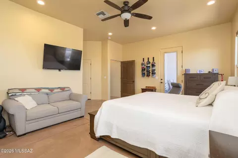 Bedroom - 2540 E Lomas Dr, Vail, AZ 85641 photo 2 of 7