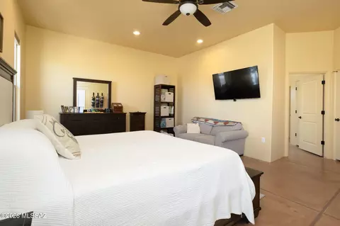 Bedroom - 2540 E Lomas Dr, Vail, AZ 85641 photo 3 of 7