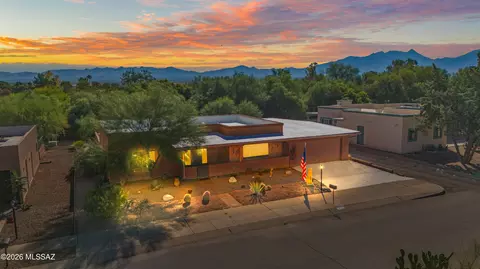 1110 N La Canoa, Green Valley, AZ 85614