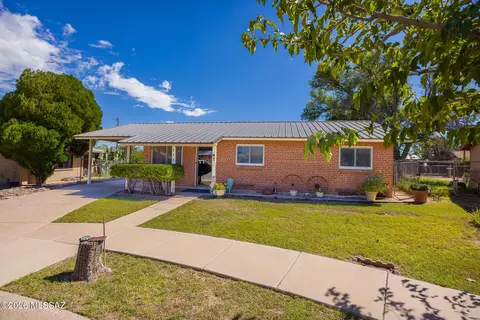 624 E San Pedro Cir, Benson, AZ 85602