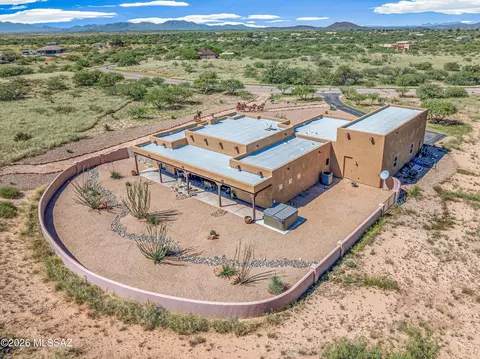 View/Area - 3221 W Thunder Pass Rd, Benson, AZ 85602 photo 2 of 7