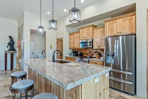 Kitchen - 3221 W Thunder Pass Rd, Benson, AZ 85602 photo 2 of 4