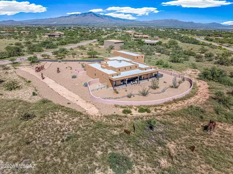 View/Area - 3221 W Thunder Pass Rd, Benson, AZ 85602 photo 1 of 7