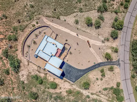 View/Area - 3221 W Thunder Pass Rd, Benson, AZ 85602 photo 3 of 7