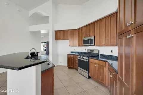 Kitchen - 14024 E Fairway Bluff Ct, Vail, AZ 85641 photo 3 of 3