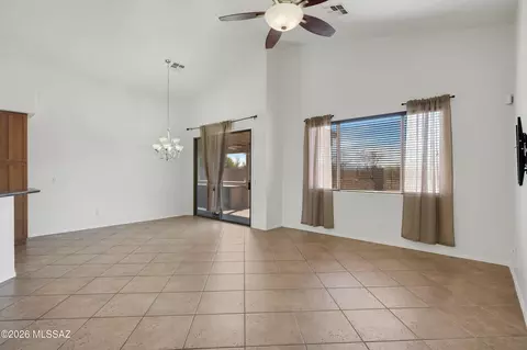 Living - 14024 E Fairway Bluff Ct, Vail, AZ 85641 photo 1 of 5