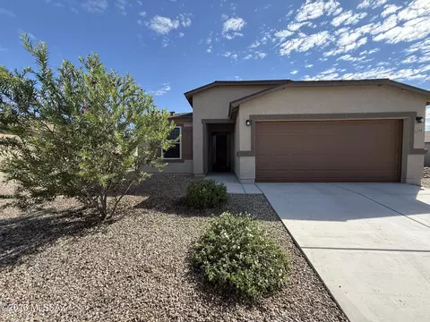 1259 S Lenora Lp, Benson, AZ 85602