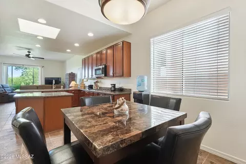 Dining - 14061 E Copper Mesa Ct, Vail, AZ 85641 photo 2 of 2