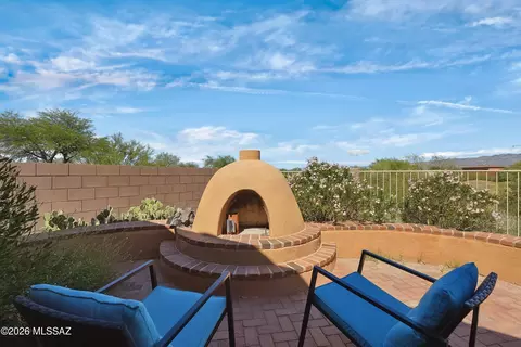 Exterior - 14061 E Copper Mesa Ct, Vail, AZ 85641 photo 4 of 7