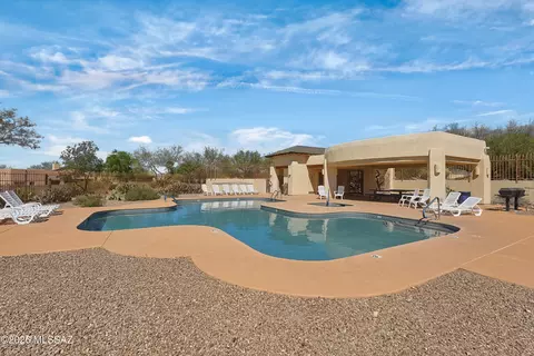 Exterior - 14061 E Copper Mesa Ct, Vail, AZ 85641 photo 7 of 7