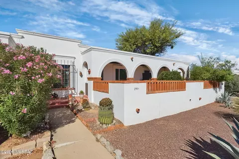 290 S Paseo Aguila #C, Green Valley, AZ 85614
