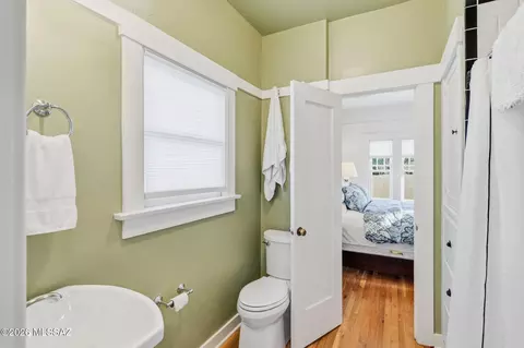 Bath - 2339 E 6th St, Tucson, AZ 85719 photo 3 of 3