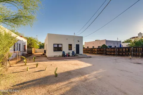 Exterior - 2339 E 6th St, Tucson, AZ 85719 photo 5 of 7
