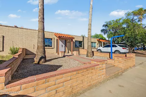 Exterior - 6755 E Hawk Dr, Tucson, AZ 85730 photo 2 of 8