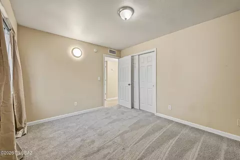 Bedroom - 6755 E Hawk Dr, Tucson, AZ 85730 photo 4 of 4