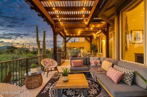 10411 N Gold Canyon Pl, Tucson, AZ 85737