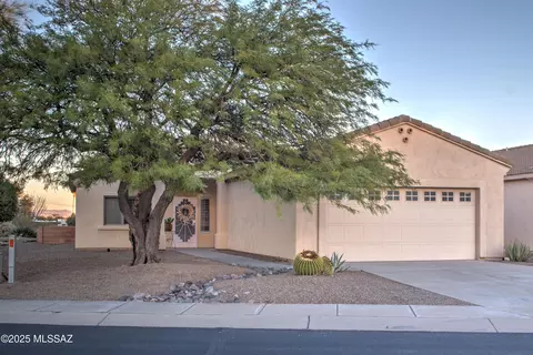 2167 S Via Vespucci, Green Valley, AZ 85614