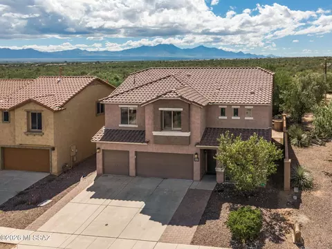 825 W Via De Gala, Sahuarita, AZ 85629