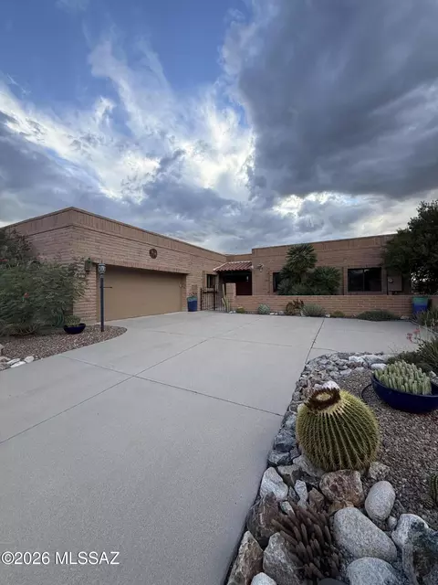 4121 N Camino Ferreo, Tucson, AZ 85750