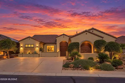 5823 S Turquoise Canyon Dr, Green Valley, AZ 85622