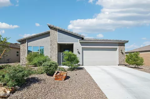 14663 N Blue Juniper Ln, Marana, AZ 85658