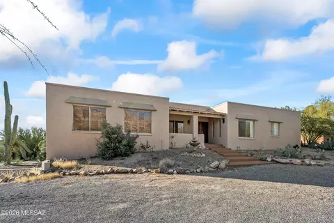4740 E Camino La Brinca, Tucson, AZ 85718