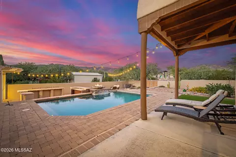 11740 E Calle Del Valle, Tucson, AZ 85749
