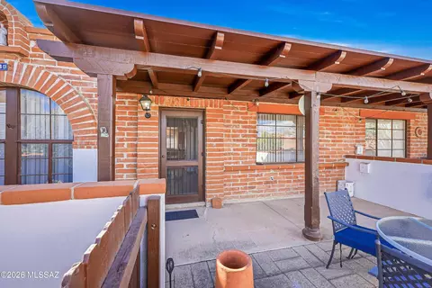 230 S Paseo Sarta #C, Green Valley, AZ 85614