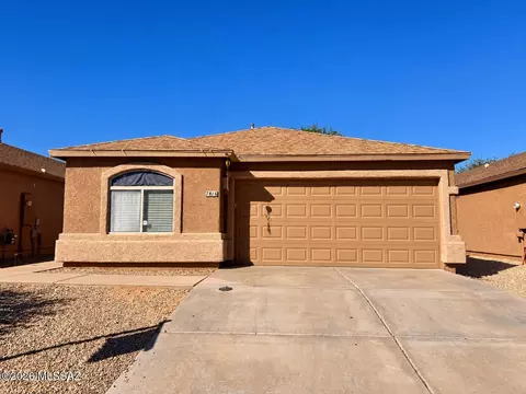 7816 S Baja Stone Ave, Tucson, AZ 85756