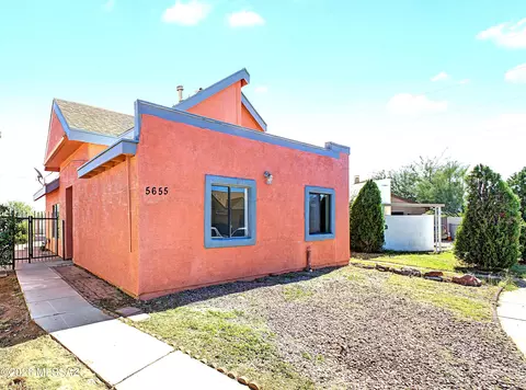 5655 S Cedar Breaks Dr, Tucson, AZ 85706