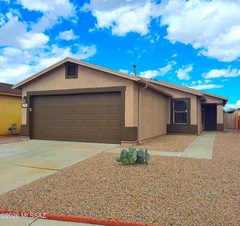 1588 W Swisher Pl, Tucson, AZ 85746