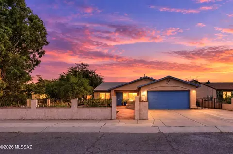 1449 W Delahunt St, Tucson, AZ 85746