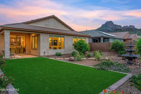8457 N Lone Ranger Rd, Tucson, AZ 85743