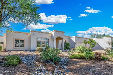 11570 E Quiet Valley Pl, Tucson, AZ 85749