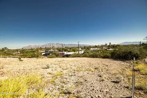 1370 W Cedar St #23, Tucson, AZ 85745