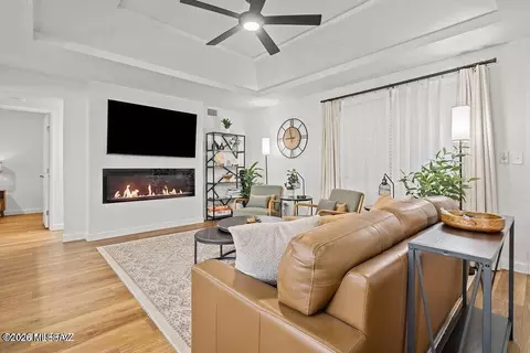 5051 N Sabino Canyon Rd #1116, Tucson, AZ 85750