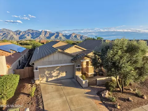 13430 N Atalaya Way, Oro Valley, AZ 85737
