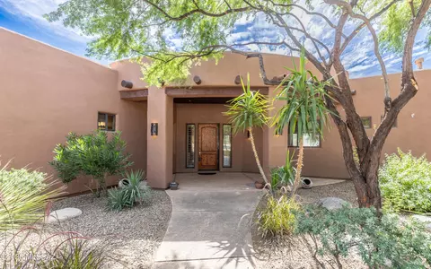 4154 N Boulder Canyon Pl, Tucson, AZ 85750