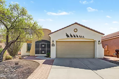 377 W Calle Sedillo, Sahuarita, AZ 85629