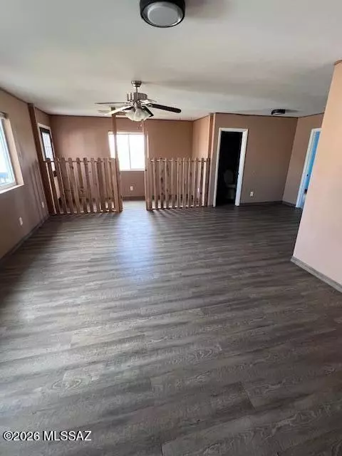 Living - 6464 N 6 Gun Rd, Willcox, AZ 85643 photo 2 of 2